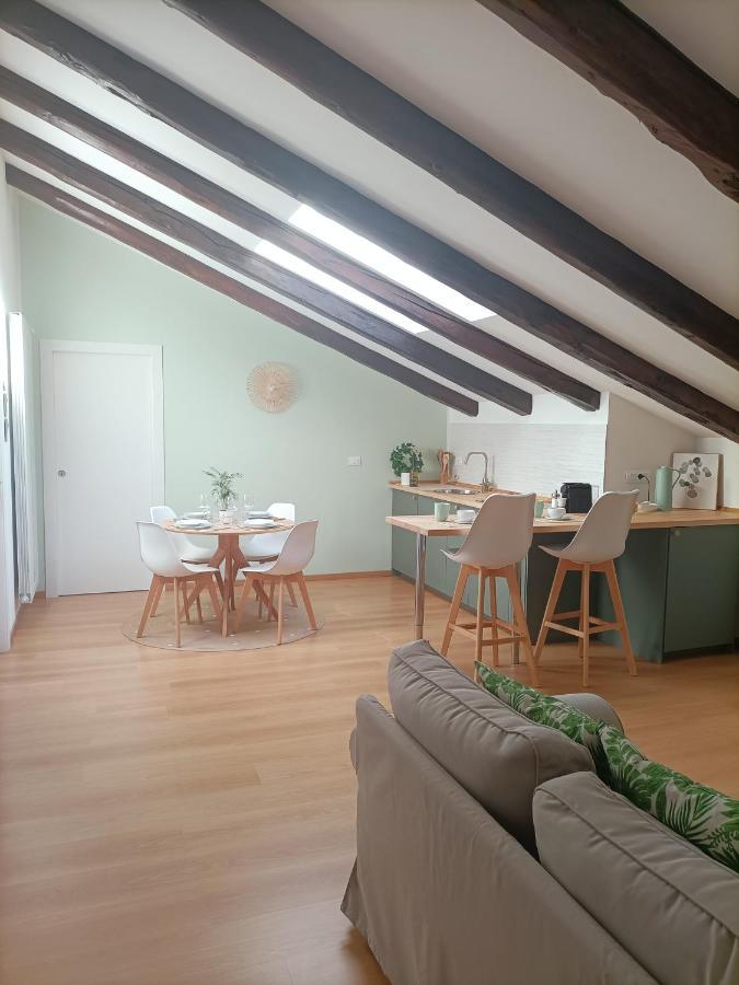 Loving My Rooms 1 - Deliziosa Mansarda In Centro Gorycja Zewnętrze zdjęcie